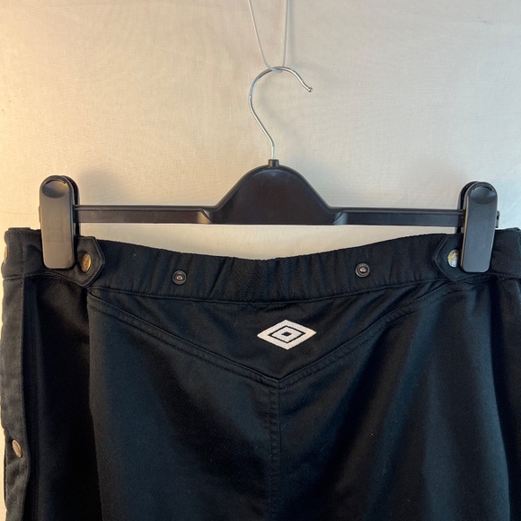 Vintage UMBRO Tearaway Pants - Size Medium - Adjustable Waist Size - Unisex/Rare - Picture 10 of 10